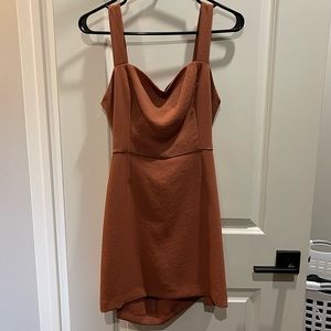 Wilfred Aperature Tie-Back Dress